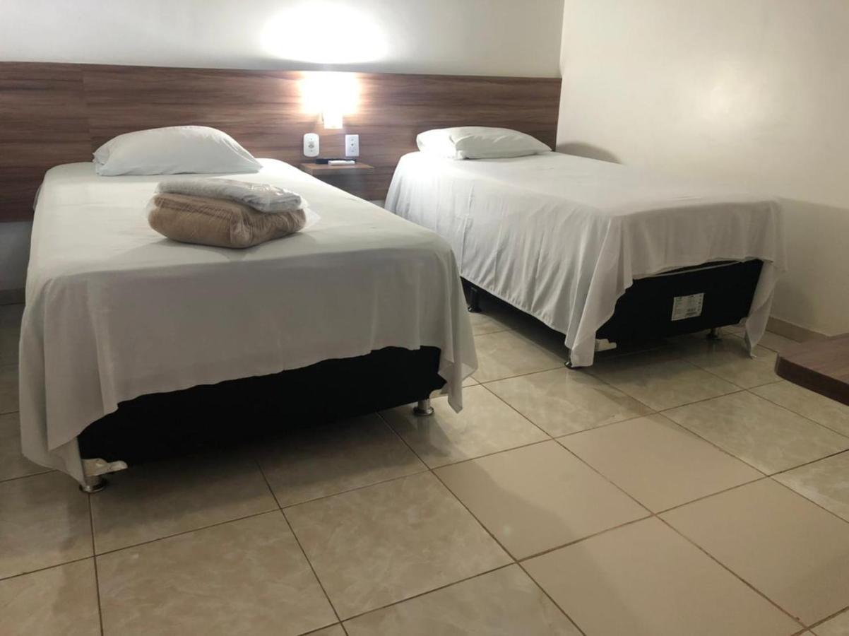Hotel Verde Mares ماكابا المظهر الخارجي الصورة