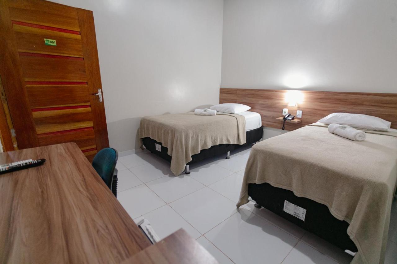 Hotel Verde Mares ماكابا المظهر الخارجي الصورة
