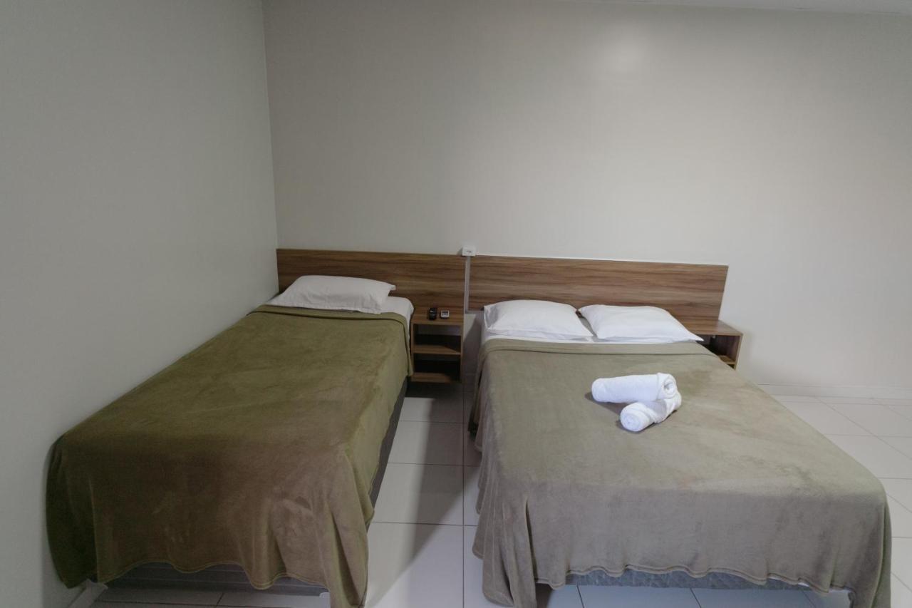 Hotel Verde Mares ماكابا المظهر الخارجي الصورة