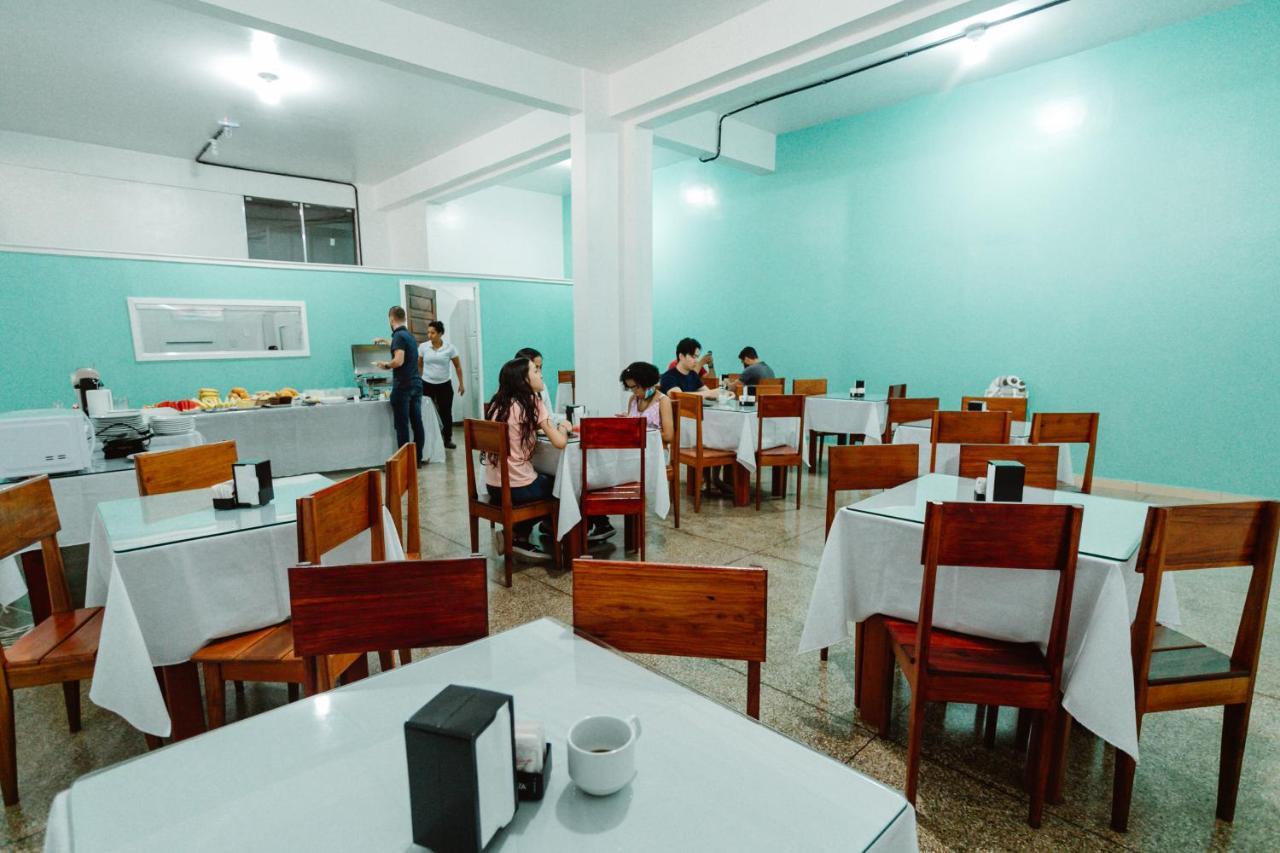 Hotel Verde Mares ماكابا المظهر الخارجي الصورة